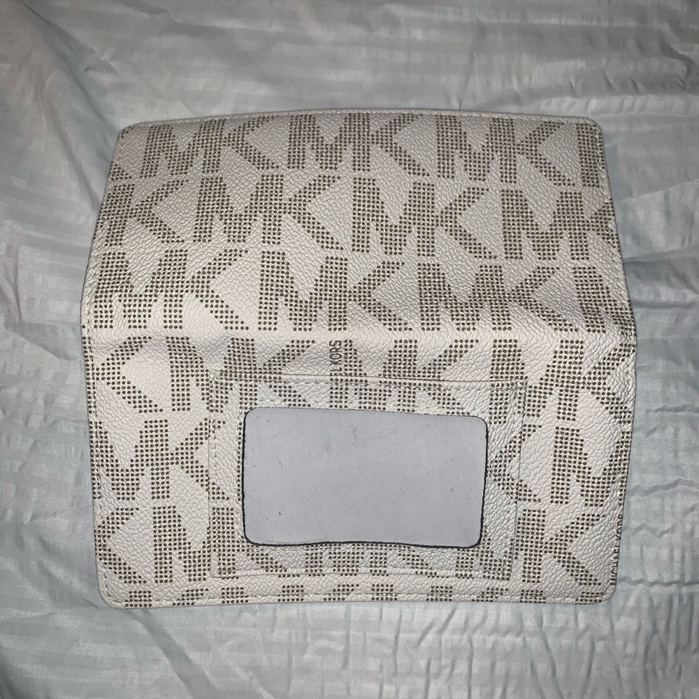 Michael Kors Checkbook Cover Unused